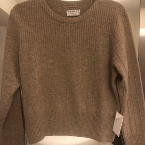 Frame sweater